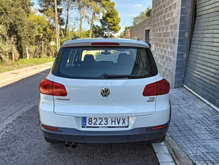 2014 Volkswagen Tiguan 2.0TDI BMT Cross 4×2 110 - Image 6