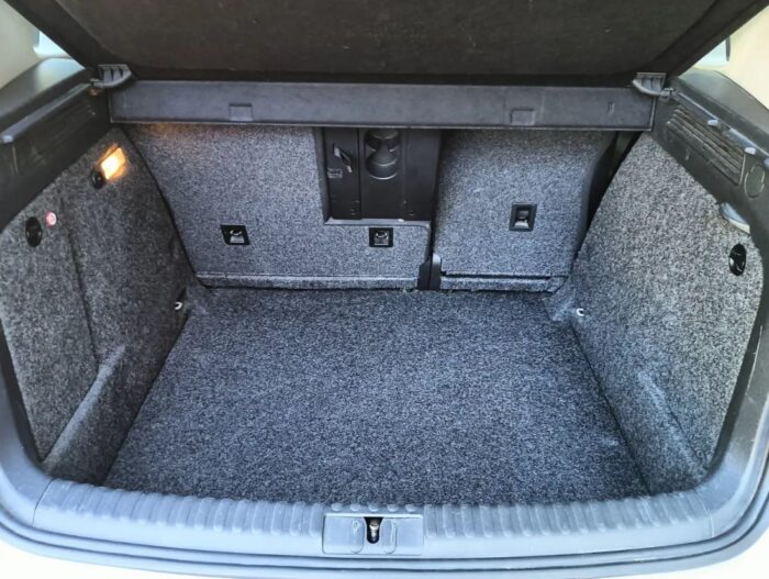 2014 Volkswagen Tiguan 2.0TDI BMT Cross 4×2 110 - Image 8