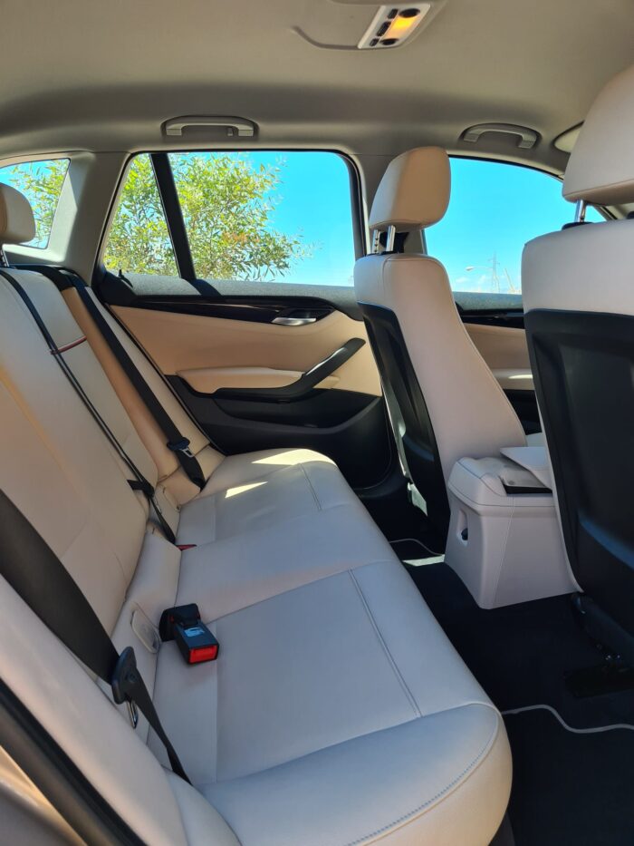 2013 BMW X1 xDrive 18dA - Image 13