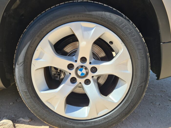 2013 BMW X1 xDrive 18dA - Image 9