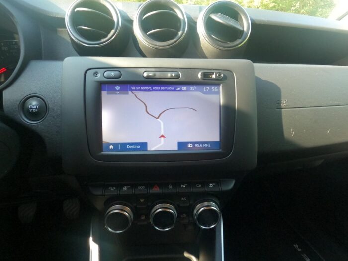 2018 DACIA Duster 1.2 TCE Prestige 4×4 - Image 16