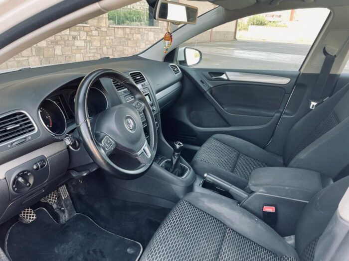 2012 Volkswagen Golf Variant 1.6 TDI - Image 19