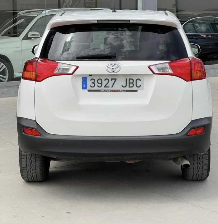 2014 Toyota Rav4 2.0 D4D - Image 8