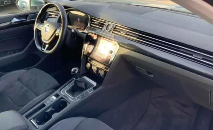 2018 Volkswagen Arteon - Image 18