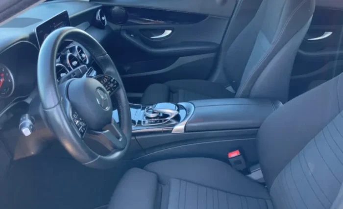 2019 Mercedes-Benz C200 - Image 13