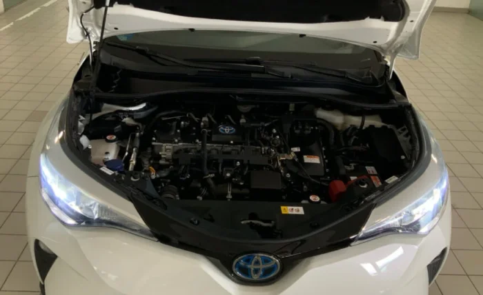 2021 Toyota C-HR - Image 8