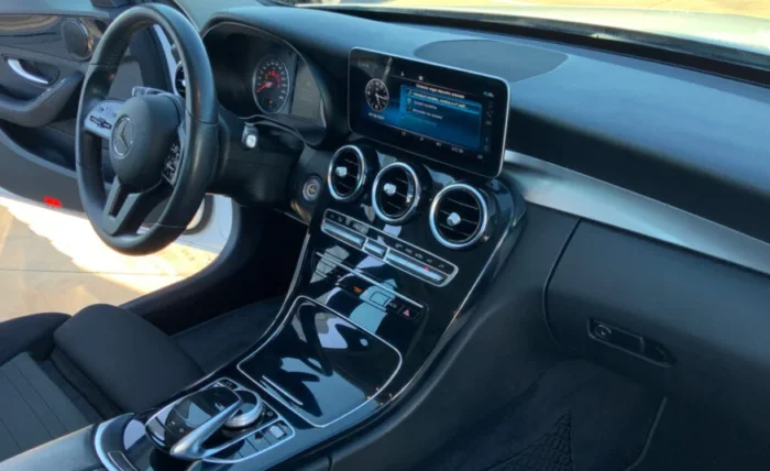 2019 Mercedes-Benz C200 - Image 15