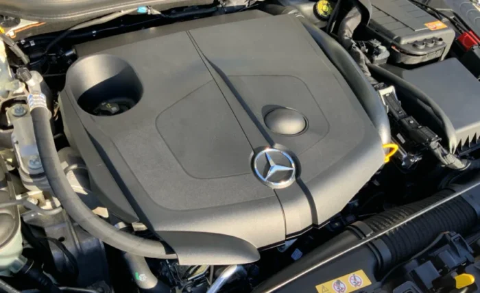 2014 Mercedes-Benz GLA 220 - Image 15