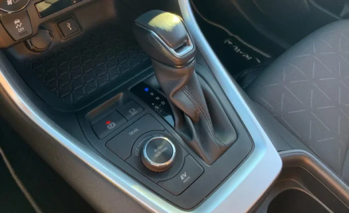 2021 Toyota Rav4 - Image 13