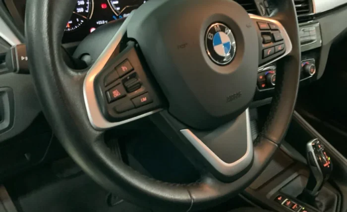 2022 BMW X1 - Image 16