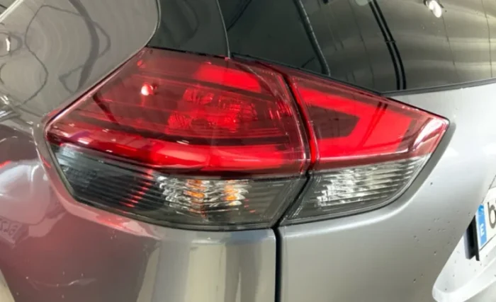 2021 Nissan X-Trail - Image 8