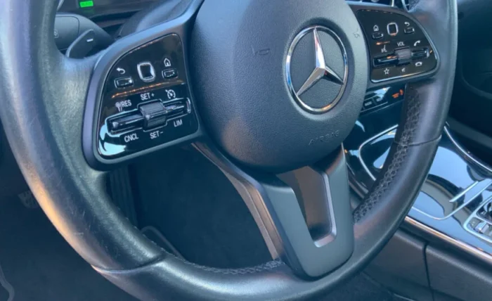 2019 Mercedes-Benz C200 - Image 18
