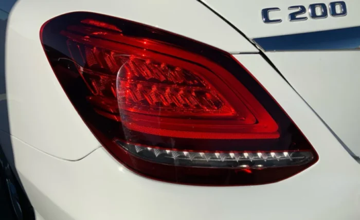 2019 Mercedes-Benz C200 - Image 19
