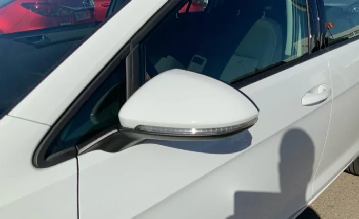 2020 Volkswagen Golf - Image 8