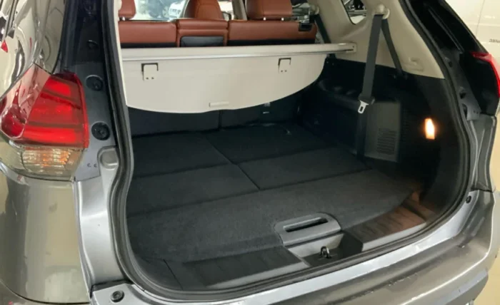 2021 Nissan X-Trail - Image 11