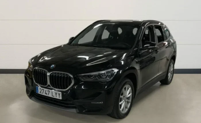 2022 BMW X1 - Image 2