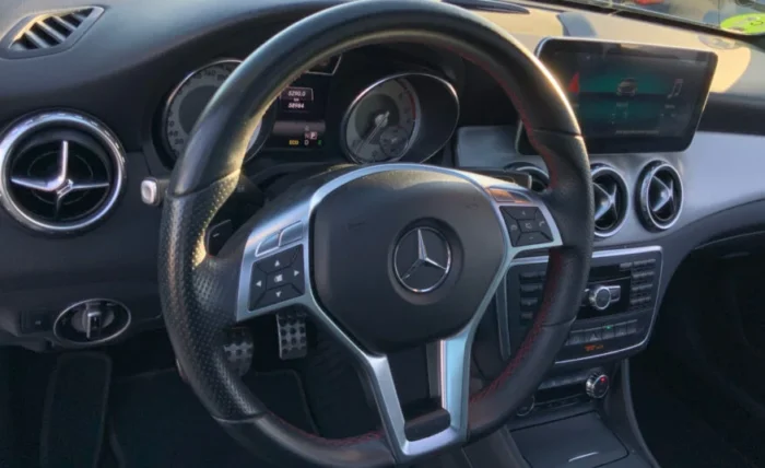 2014 Mercedes-Benz GLA 220 - Image 22