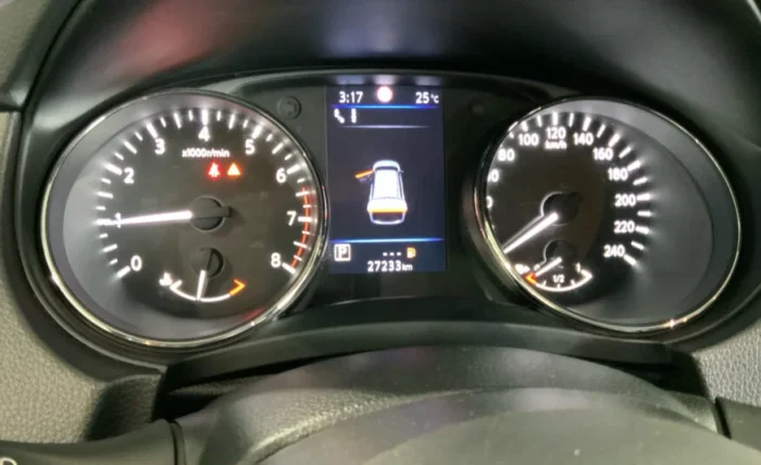 2021 Nissan X-Trail - Image 21