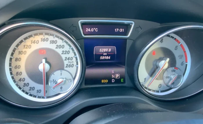 2014 Mercedes-Benz GLA 220 - Image 23