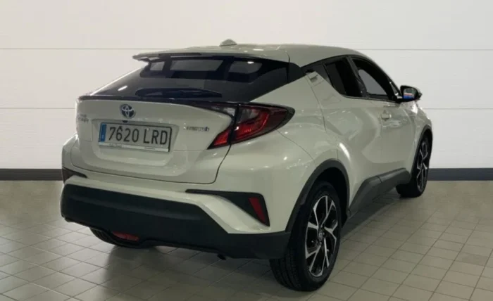 2021 Toyota C-HR - Image 3