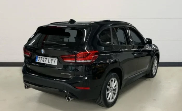 2022 BMW X1 - Image 4