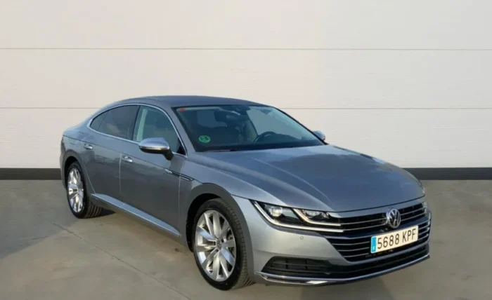 2018 Volkswagen Arteon - Image 2