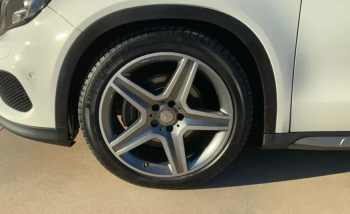 2014 Mercedes-Benz GLA 220 - Image 7