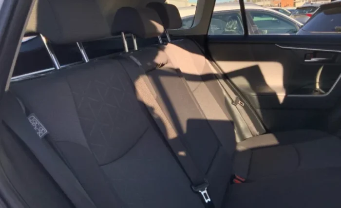 2021 Toyota Rav4 - Image 11