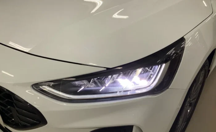 2022 Ford Focus - Image 7
